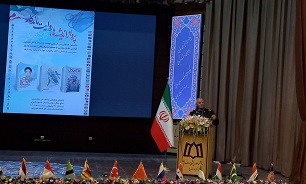 اخلاق انسانی در دوران دفاع مقدس شکل گرفت