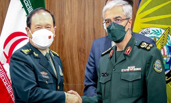ضرورت توسعه همکاری نیرو‌های مسلح ایران و چین