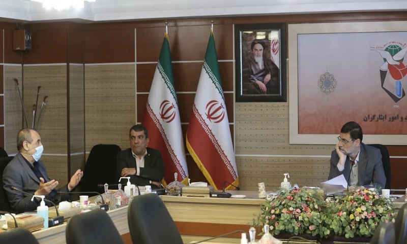 نشست قاضی‌زاده هاشمی با انجمن دفاع از حقوق مصدومین شیمیایی سردشت برگزار شد