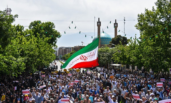 لزوم وحدت و همدلی مردم ایران در مقابل دشمنان