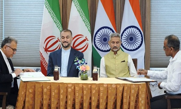 وزیر خارجه هند با امیر عبداللهیان درباره مسائل مهم از جمله برجام گفت‌وگو کرد