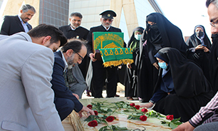 جشن میلاد امام رضا (ع) با حضور خادمان رضوی در استانداری خوزستان برگزار شد