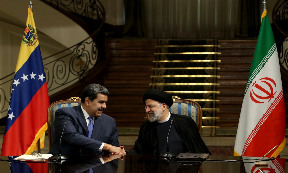 فصل جدیدی از روابط میان ایران و ونزوئلا / ارتقاء روابط دو جانبه و همکاری‌های گسترده میان دو کشور
