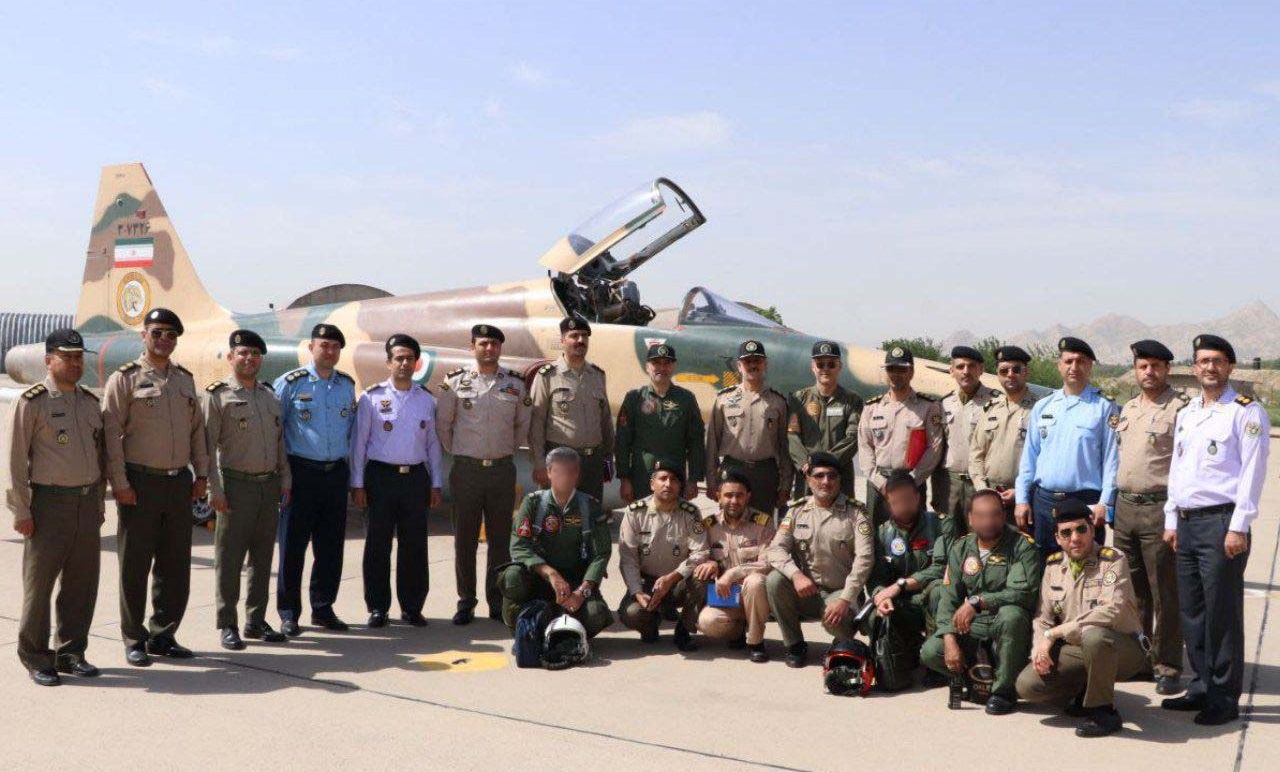 بازدید دانشجویان دانشگاه جنگ از پایگاه هوایی شهید یاسینی