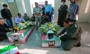 پیکر شهدای اف -۷ ارتش در اصفهان تشییع شد