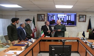 کتاب «آنسوی خط» از استان همدان، شایسته تقدیر از سوی سازمان اسناد دفاع مقدس شد