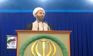 اکنون جامعه اسلامی در وضعیت جنگ فرهنگی و اقتصادی قرار دارد