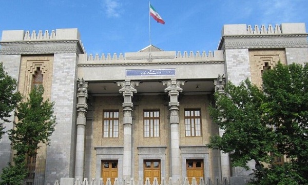 کمیسیون حقیقت یاب بین ایران و لبنان برای تعیین سرنوشت 4 دیپلمات ایرانی تشکیل شود.