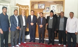 دیدار رییس دادگستری و رئیس بنیاد شهید و امور ایثارگران فریدونشهر با خانواده معظم شهدا
