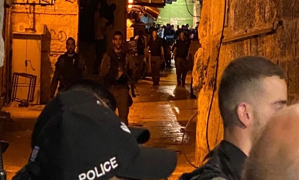 عملیات استشهادی در قدس اشغالی؛ یک پلیس صهیونیست زخمی شد عملیات استشهادی در قدس اشغالی؛ یک پلیس صهیونیست زخمی شد