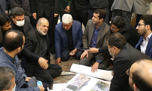 تاکید وزیر کشور بر اجرای کامل طرح جامع گلزار شهدای کرمان