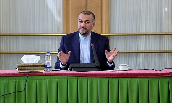از کاربرد زبان تهدید در مقابل ایران و ایرانی نتیجه نمی‌گیرید