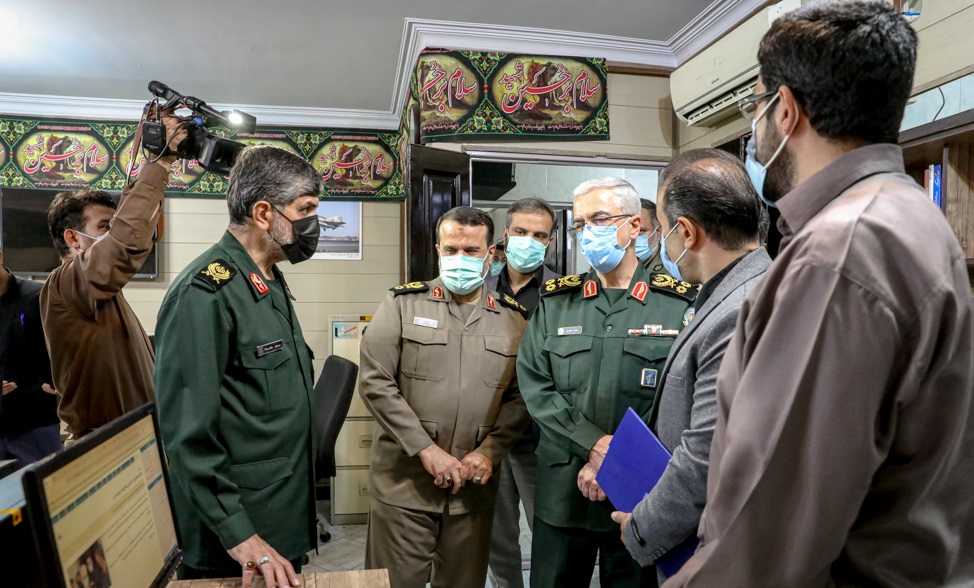 سرلشکر «باقری» از خبرگزاری دفاع مقدس بازدید کرد
