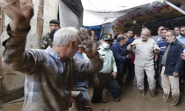 دستور وزیر کشور بر بسیج تمام امکانات برای کمک به سیل‌زدگان