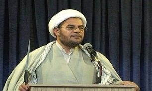 پیام اصلی محرم احیای امر به معروف و نهی از منکر بود