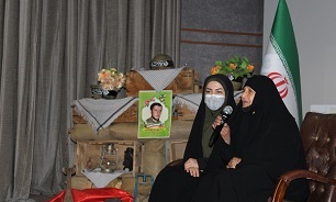 ویژه برنامه «روایت مادری» با محوریت کتاب «نذر سادات» در چهارمحال و بختیاری برگزار شد