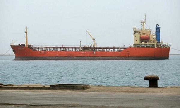 درخواست شرکت نفت یمن از ائتلاف عربی برای خودداری از توقیف نفتکش‌ها