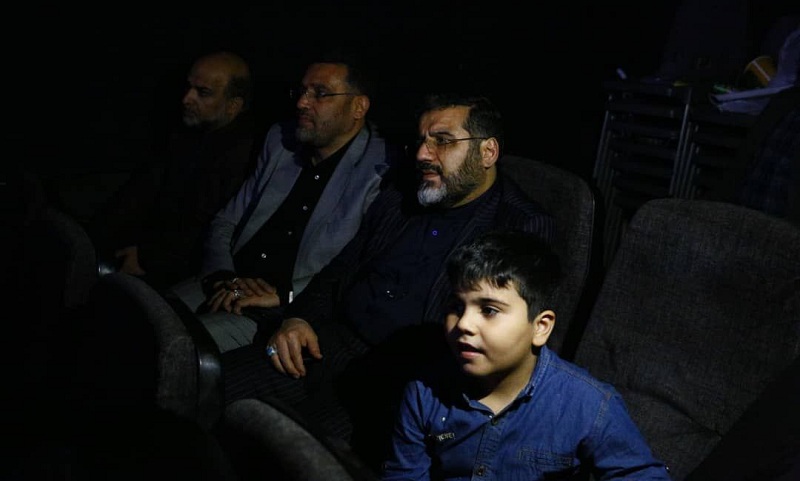 حضور خانوادگی وزیر فرهنگ و ارشاد اسلامی در سینما آزادی