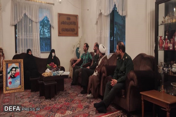 عزت و اقتدار انقلاب اسلامی به برکت خون شهدا است