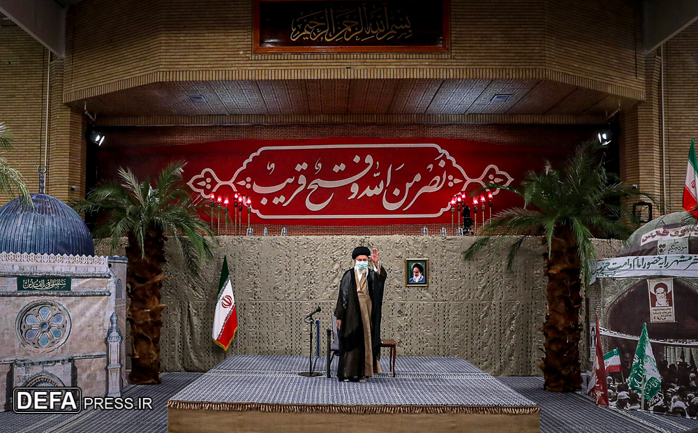 حسینیه امام خمینی (ره) رنگ و بوی ایثار و شهادت گرفت
