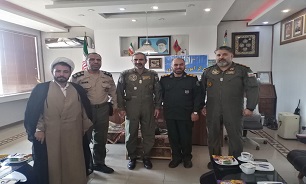 دیدار فرمانده پایگاه هوانیروز شهید وطن پور اصفهان با مدیرکل حفظ آثار دفاع مقدس استان