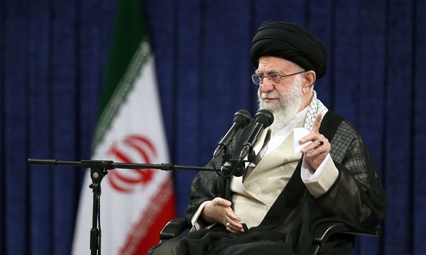 امام خامنه‌ای: جنگ تحمیلی نتیجه سیاست نظام سلطه در دشمنی با جمهوری اسلامی بود