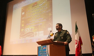 هنرمندان عرصه دفاع‌مقدس در مسیر اولیای الهی حرکت میکنند.    //سلام// کدام بزرگوار این خبر را ارسال کرده؟؟// لطفا خودتان را معرفی بفرمایید//