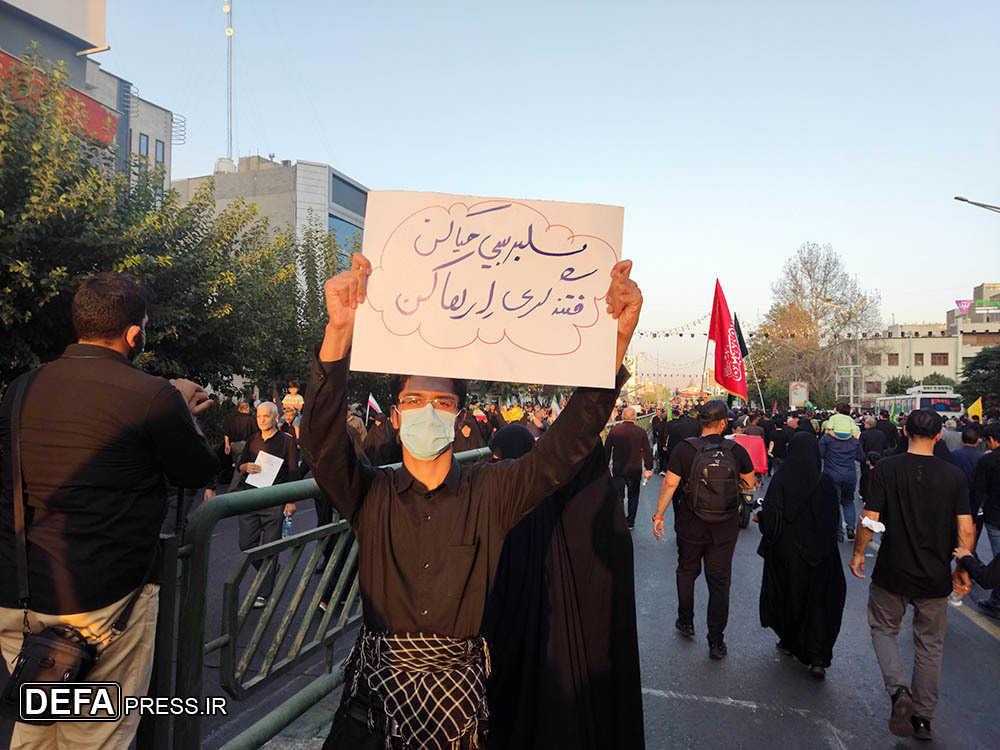 حماسه‌ای از جنس «۹ دی» در سوم مهر/ باز هم «مردم میدان» در میدان انقلاب اسلامی