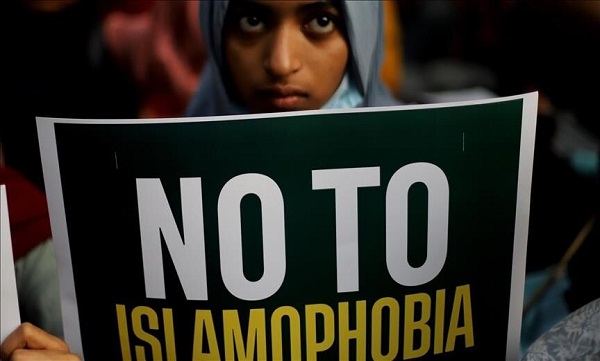 هشدار درباره نهادینه شدن اسلام هراسی در اروپا