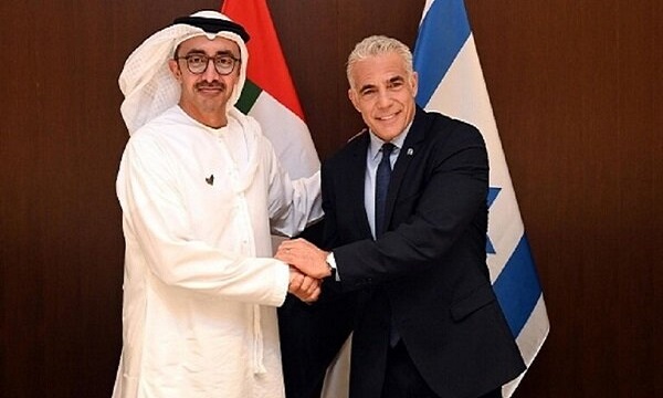 گفت‌وگوی تلفنی وزیر خارجه امارات با نخست وزیر رژیم صهیونیستی