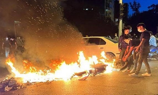 ماهیگیری نتانیاهو از آب گل‌آلود اغتشاشات ایران