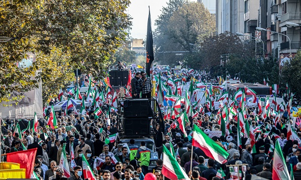 ۱۳ آبان نماد استکبارستیزی ملت ایران است