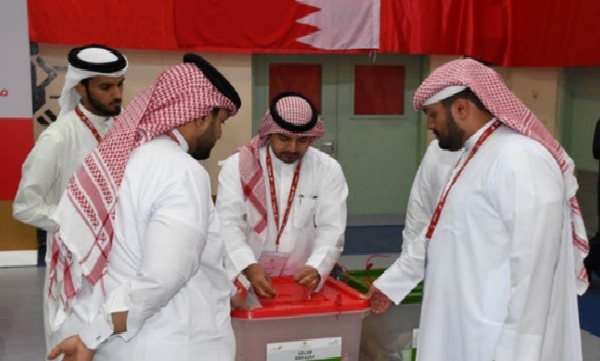 تقلای آل خلیفه برای بالا بردن صوری مشارکت در انتخابات بحرین