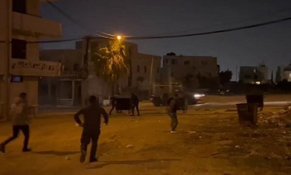 بازداشت ۷ فلسطینی در یورش صهیونیست‌ها به مسجدالاقصی