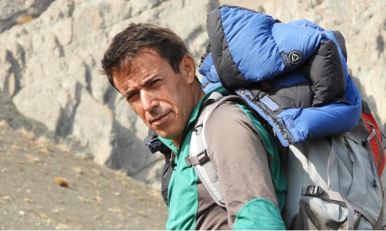 تیزر و پوستر مستند «آقا نعمت» رونمایی شد/ رکورد خیره‌کننده کوهنورد ایرانی در گینس ثبت می‌شود؟