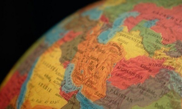 چرا غرب نتوانست اقتدار دیپلماسی ایران را تحمل کند؟