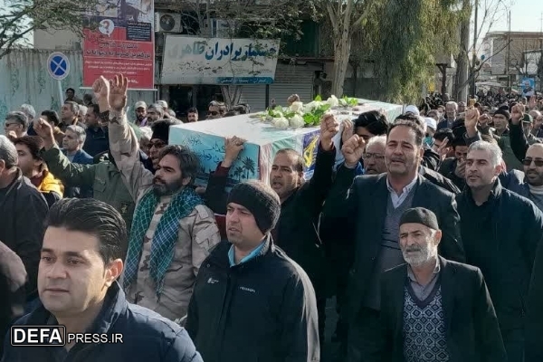 تشییع شهید گمنام عملیات «بدر» در بردسکن+ تصاویر