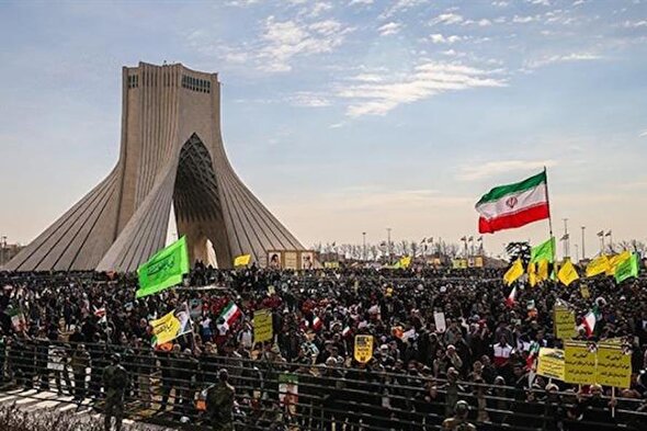 فیلم/ روایت رهبر معظم انقلاب از دلیل قدرت ملت ایران