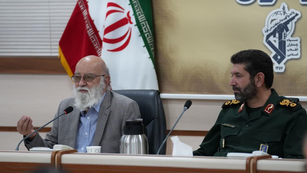 اعضای شورای اسلامی شهر تهران با فرمانده سپاه محمد رسول الله (ص) دیدار کردند+ تصاویر