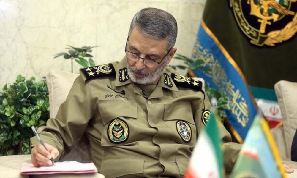 امیر موسوی درگذشت پدر دستیار فرمانده کل ارتش در امور راهبردی را تسلیت گفت
