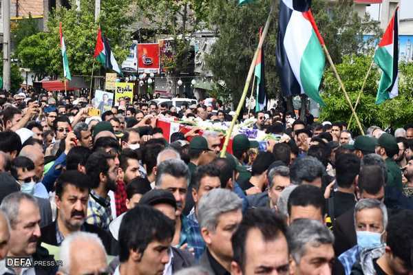 پیکر شهید مدافع حرم «مقداد مهقانی» در امام زاده هارون الازمن آرام گرفت+ تصاویر