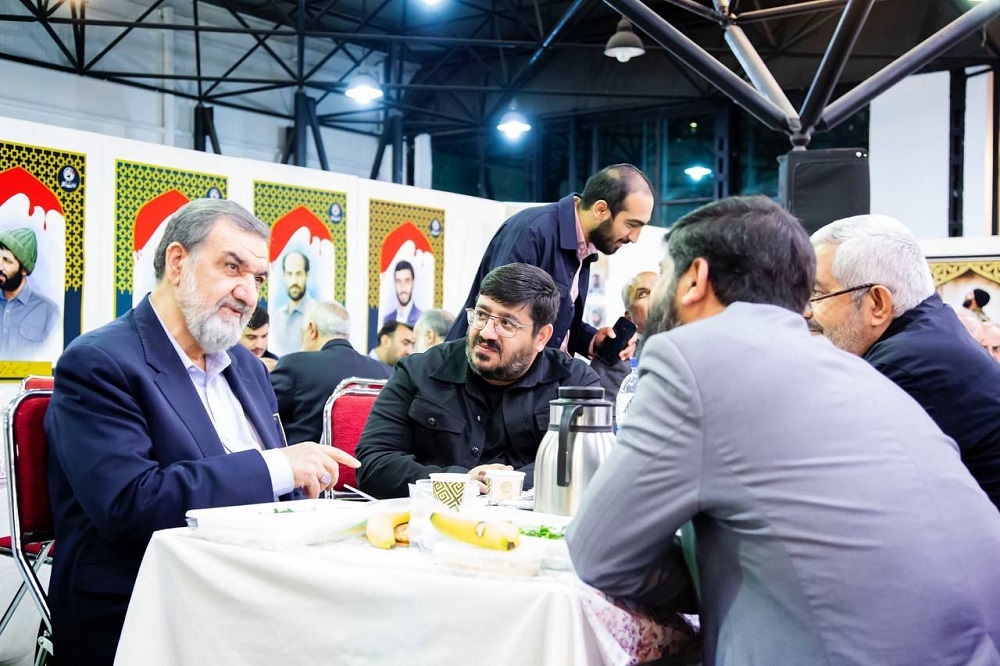 هنرمندان متعهد رستاخیز جدیدی را در عرصه هنر نوید می‌دهد/ سید مرتضی آوینی موهبتی الهی است