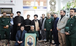 انتخاب شهید شاخص استان قم در سال ۱۴۰۲