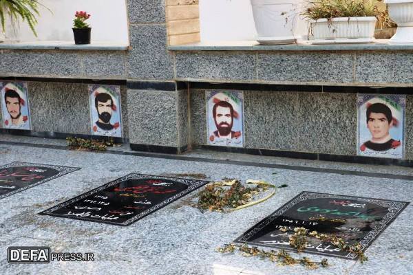 اعضای ستاد کنگره شهدای مازندران به مزار شهید «عظیمی» ادای احترام کردند+ تصاویر