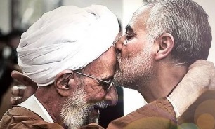 برپایی مراسم بزرگداشت سردار سلیمانی و علامه مصباح یزدی در مدارس علمیه قم
