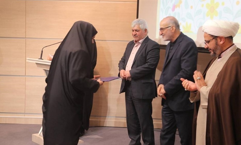 بانوان موزه ملی انقلاب اسلامی و دفاع مقدس تجلیل شدند