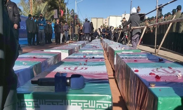 مراسم تشییع پیکر شهدای انفجار تروریستی‌ کرمان برگزار شد