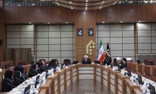 دولتهای سلطهگر تنها رقیب در برابر خود را تمدن اسلامی میدانند دولتهای سلطهگر تنها رقیب در برابر خود را تمدن اسلامی میدانند