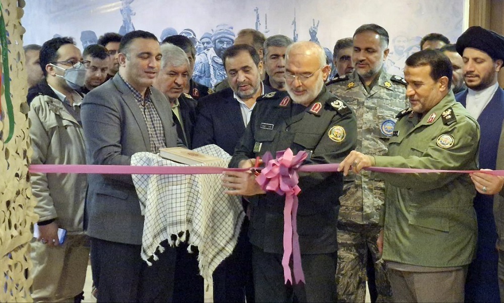 نمایشگاه دستاوردهای بنیاد حفظ آثار و نشر ارزش‌های دفاع مقدس در حوزه فضای مجازی افتتاح شد