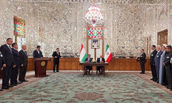 تفاهمنامه‌ همکاری‌های دوجانبه پارلمانی ایران و تاجیکستان امضا شد